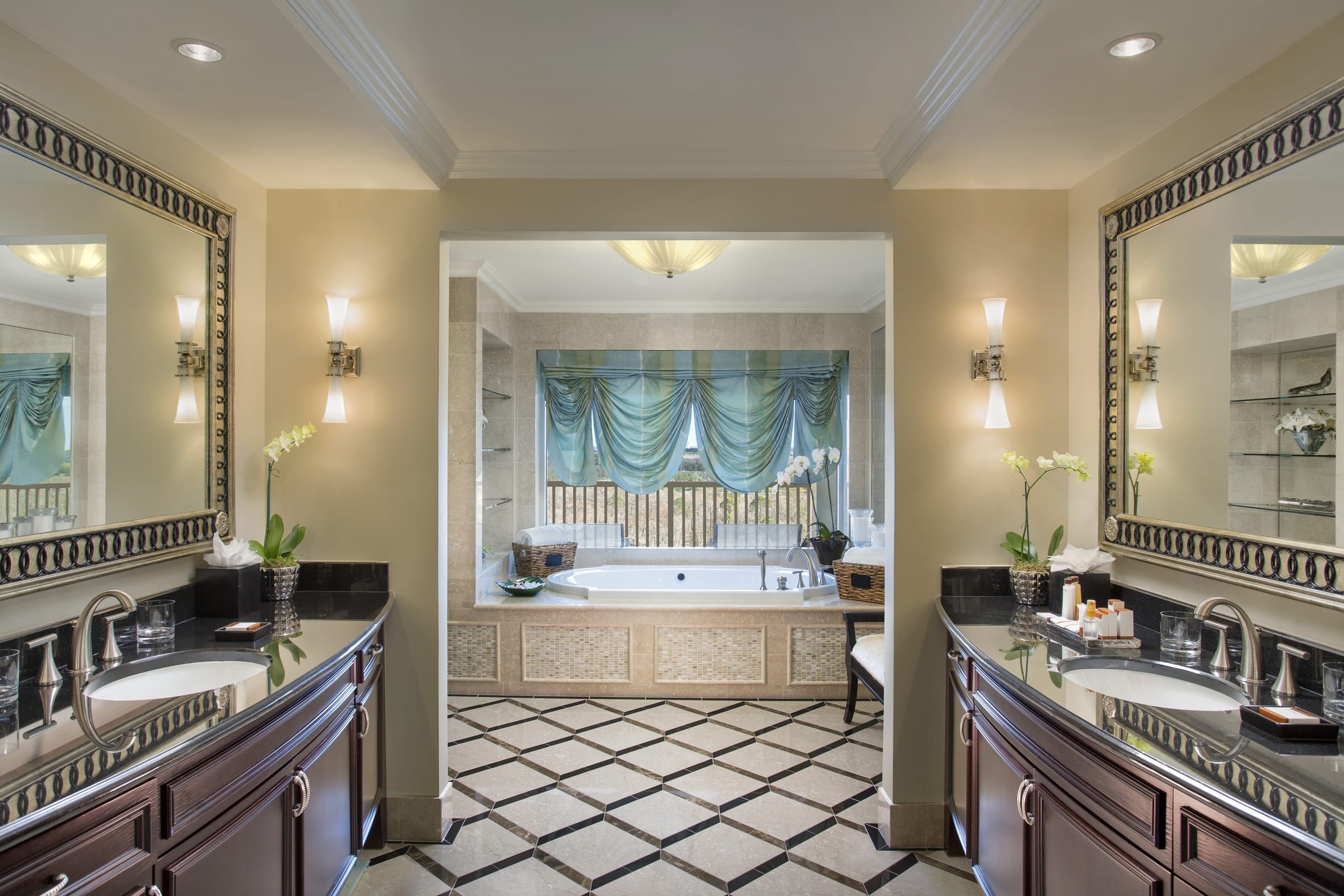 Presidential Suite Master Bath