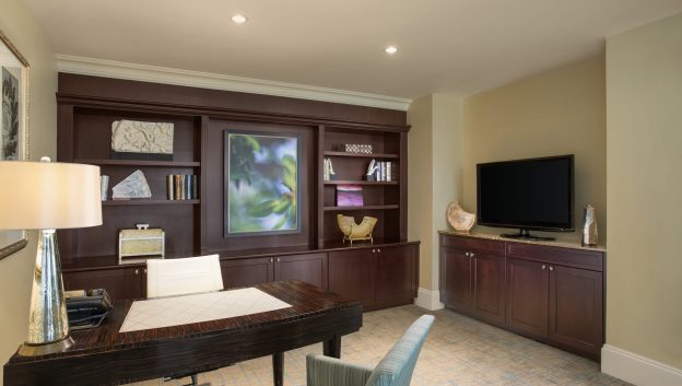 Presidential Suite Office