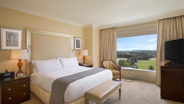 Waldorf Suite bed room with a view