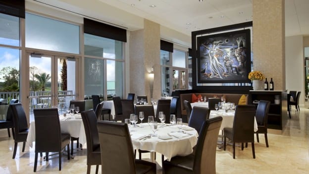 la luce dining room