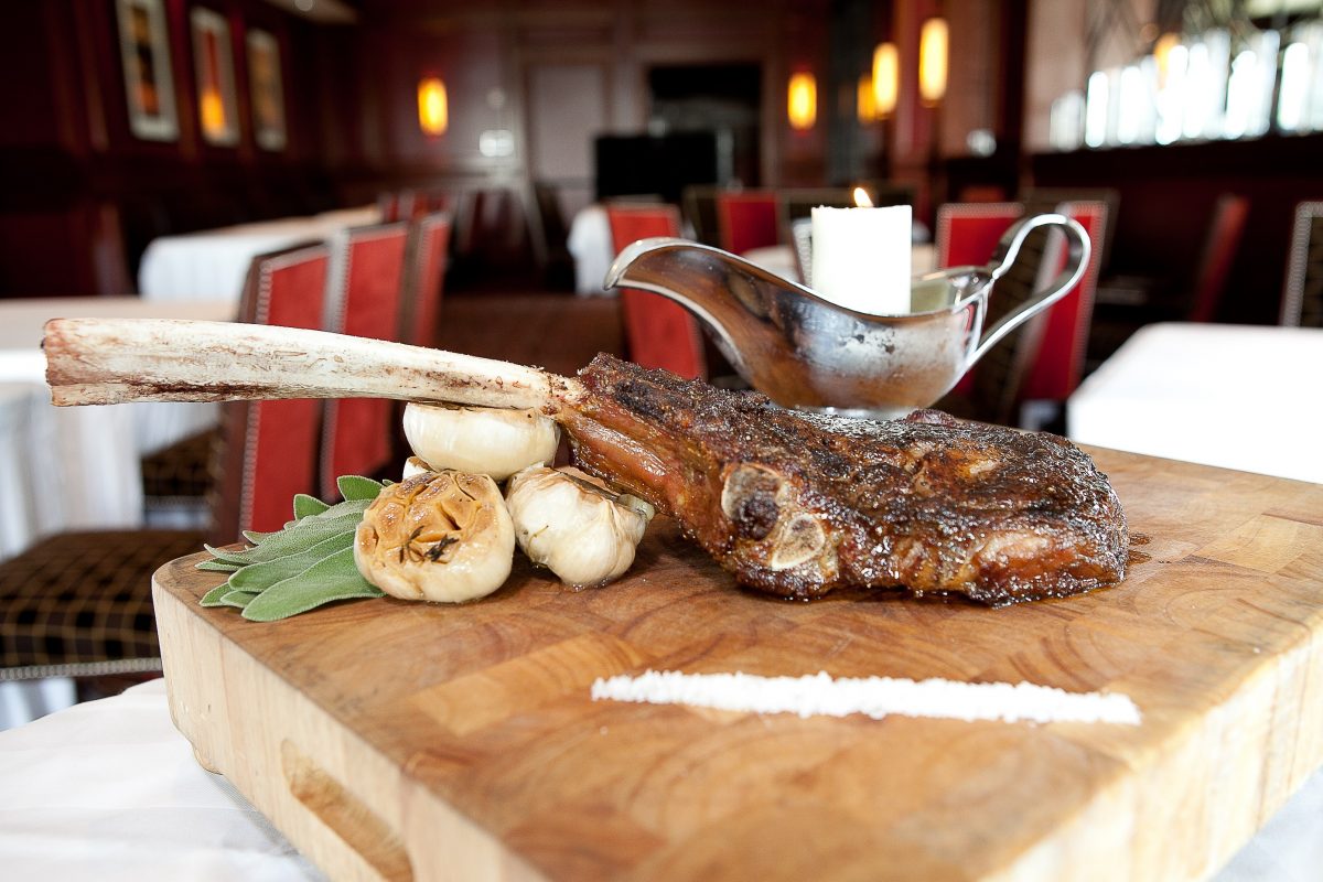 Orlando Restaurants Lounges Waldorf Astoria Dining Bull Bear Signature Tomahawk Ribeye