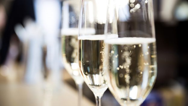 champagne flutes