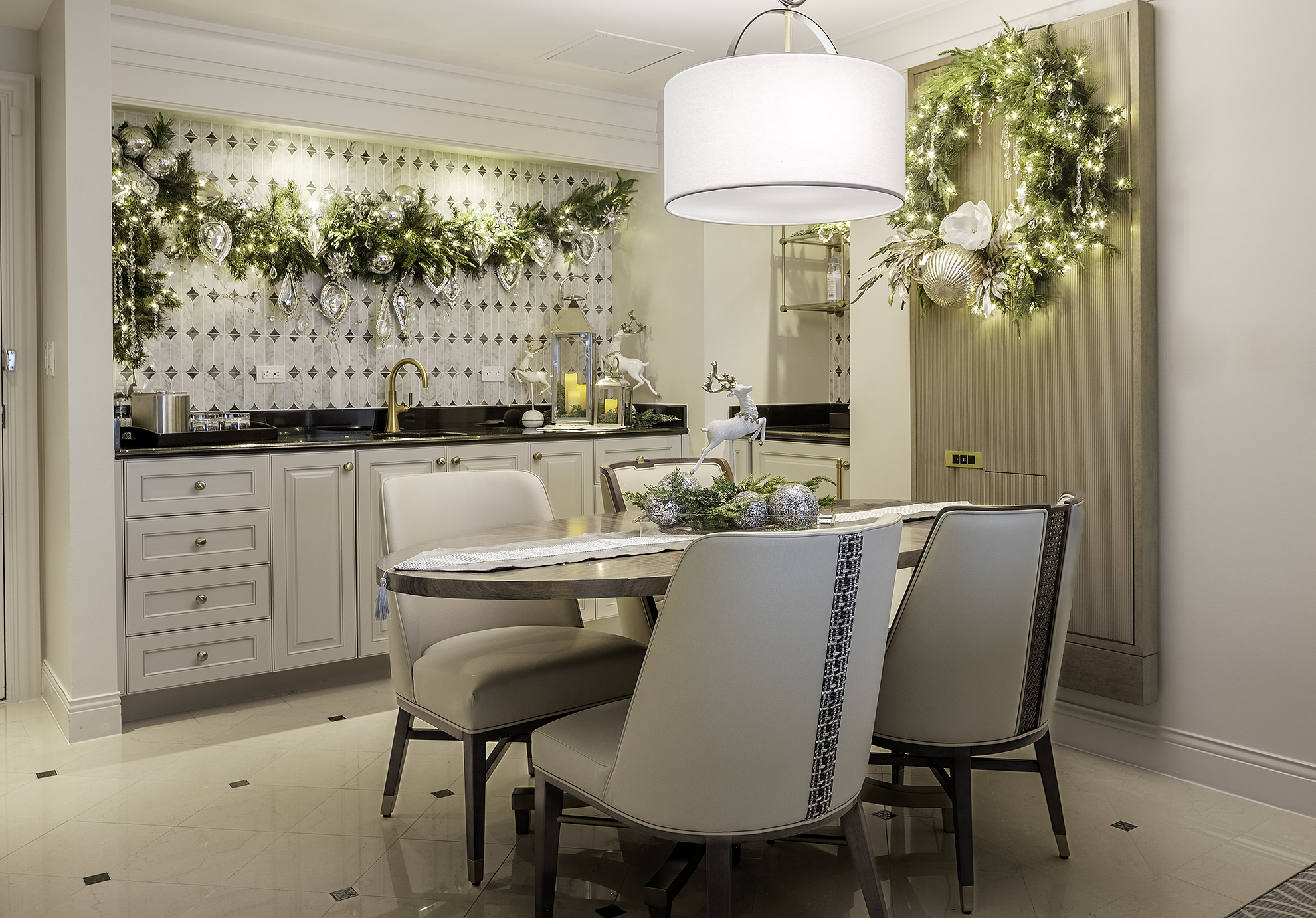 Sparkle & Shine Holiday Suite Kitchen