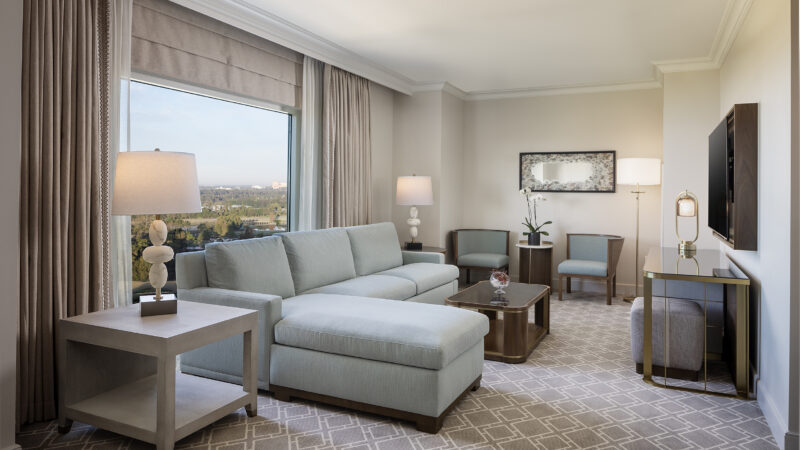 Waldorf Suite