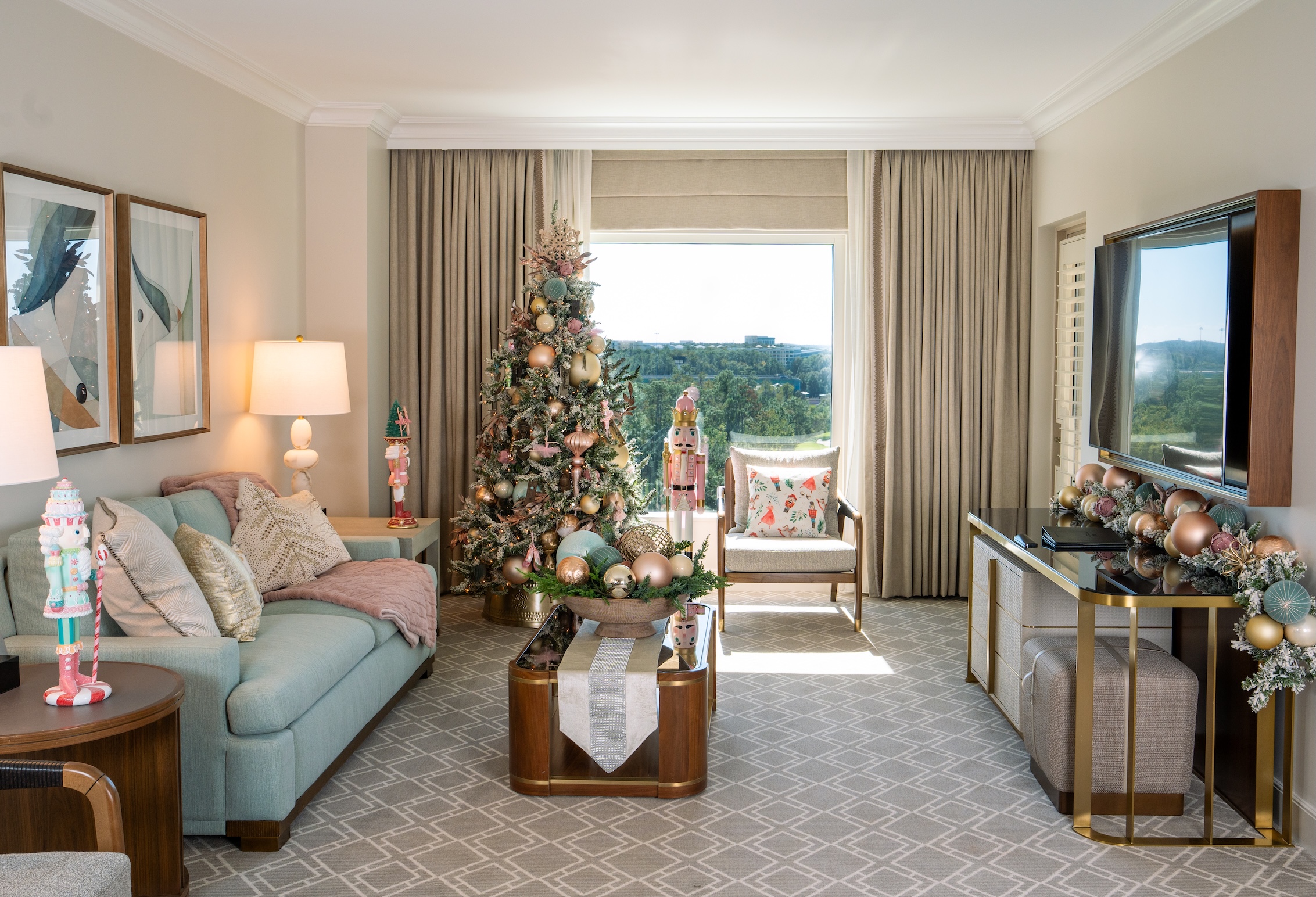 Holiday Haven Suite Living Room 